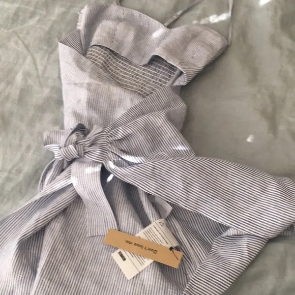 ✨NWT Reformation Playa Dress - Picture 3 of 3